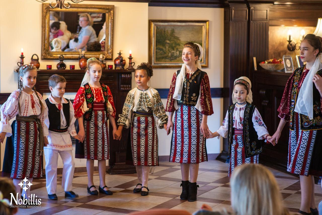 Nobillis - Carpathian Residence Peştera Eksteriør billede